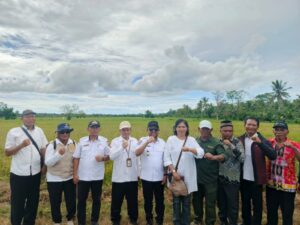Wakil Bupati Maluku Tengah, Mario Lawalata melakukan kunjungan kerja di Kec. Seram Timur Kobi dan Seram Utara Timur Seti